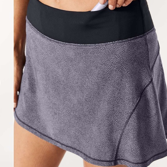 ✨HP✨ 2 pairs! Perfect condition LULULEMON Circuit Breaker skorts. 6, tall. OBO! - Picture 15 of 16